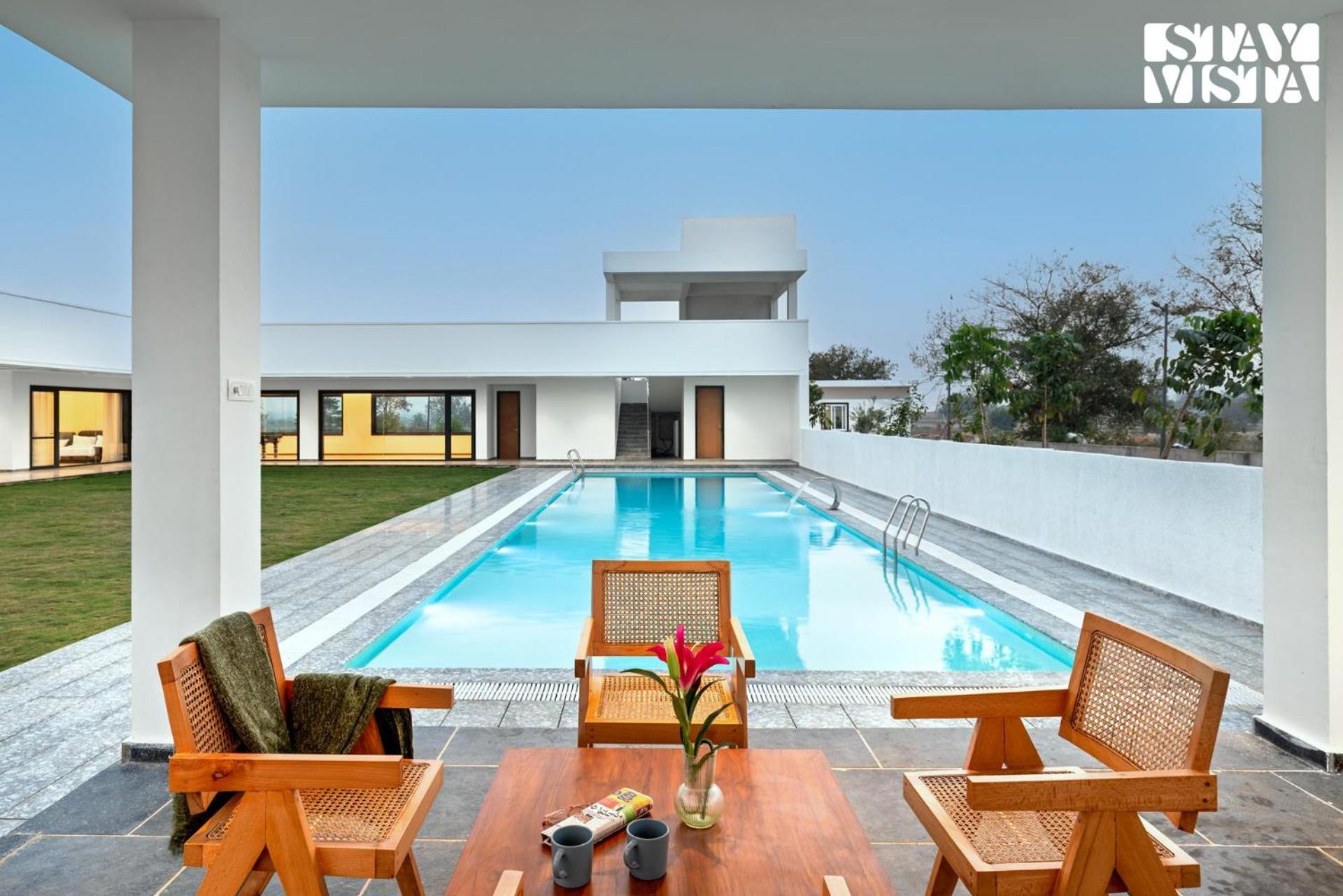 Stayvista At Aj House With Pvt Pool & Projector Set-Up Haydarabad Dış mekan fotoğraf